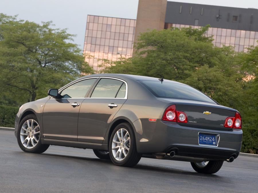  Chevrolet Malibu LTZ 2007 года  (фото 9 из 16)